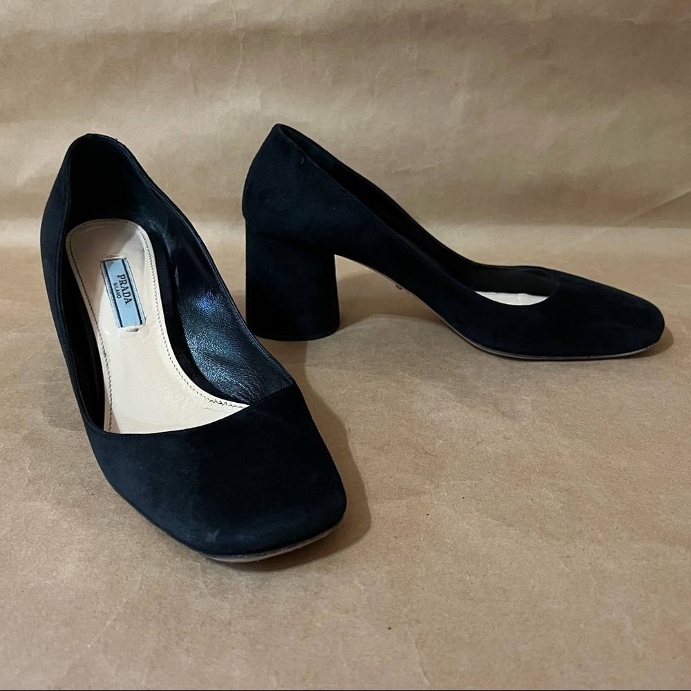Prada | Suede 65mm Round Block Heel Pumps Square Toe Classic Size 7.5 (EU 37.5)